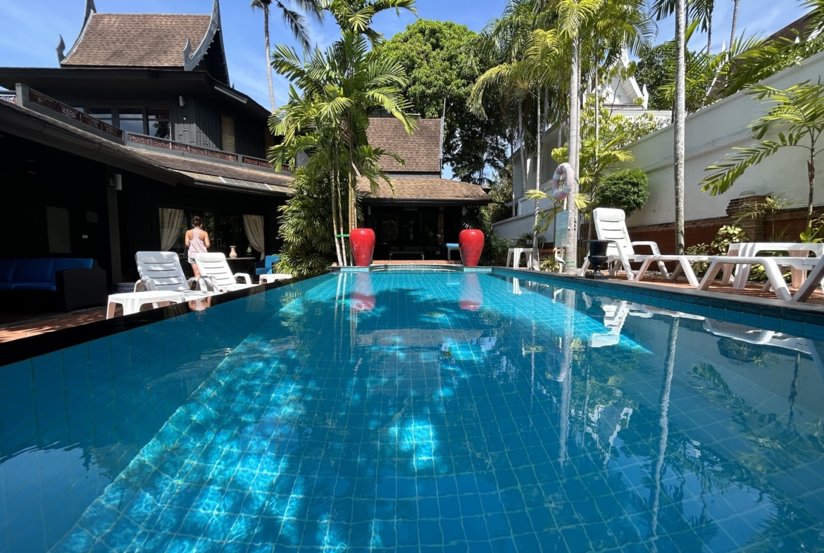 Villa for sale