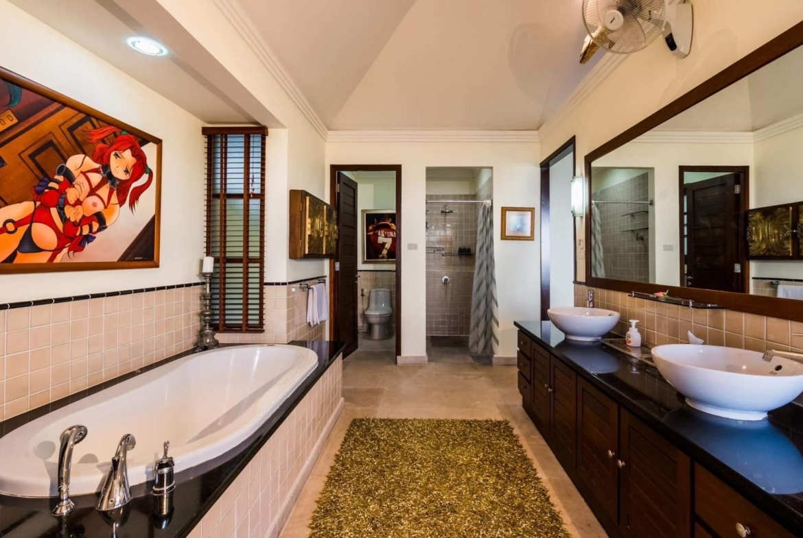 Private Pool Villa For Sale
