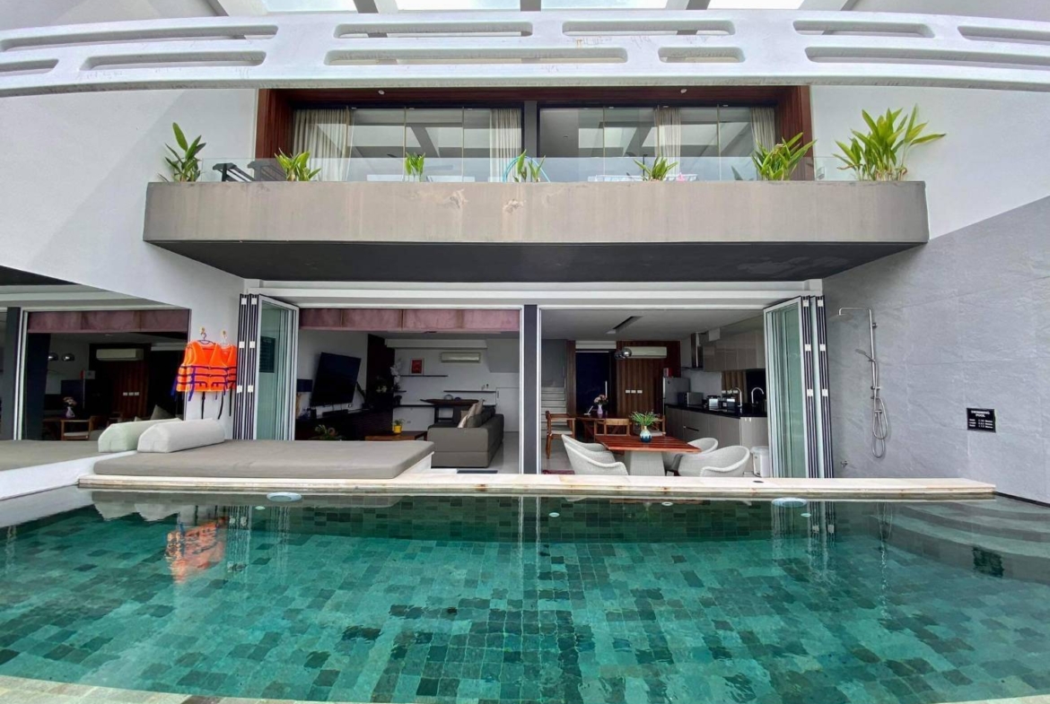 Aqua Villa