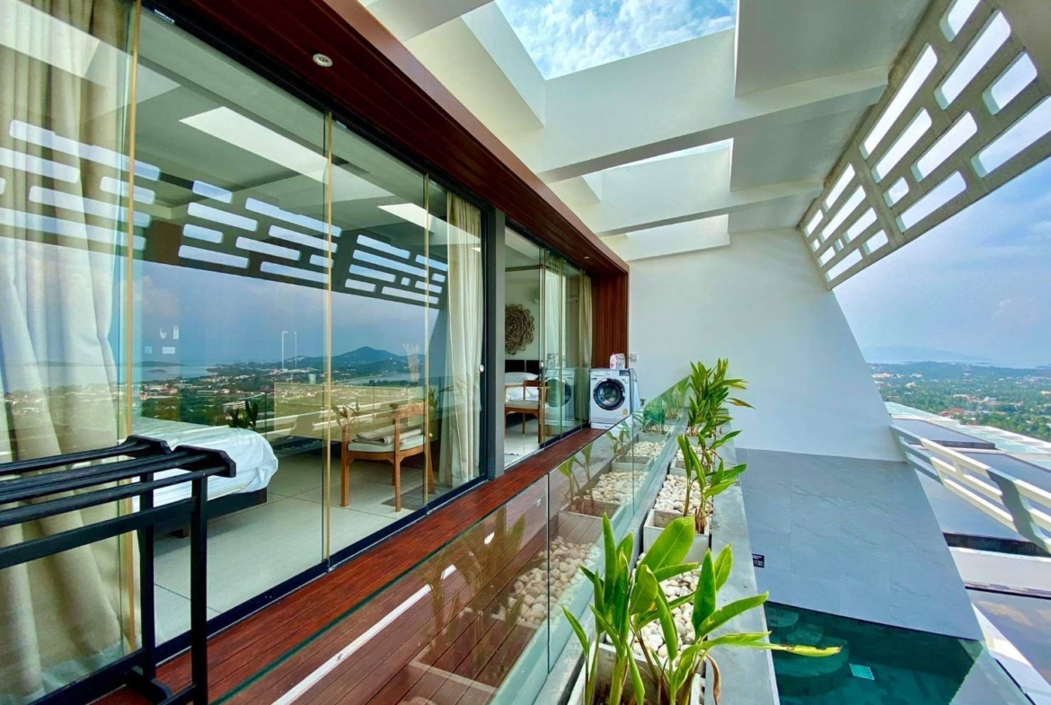 Aqua Villa