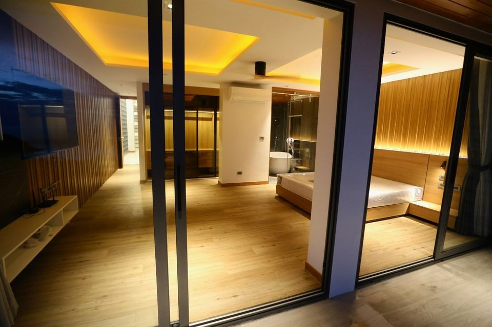 uxury 5-bedroom Sunset Seaview Pool Villa for Sale: Sea Sunset Pool Villa